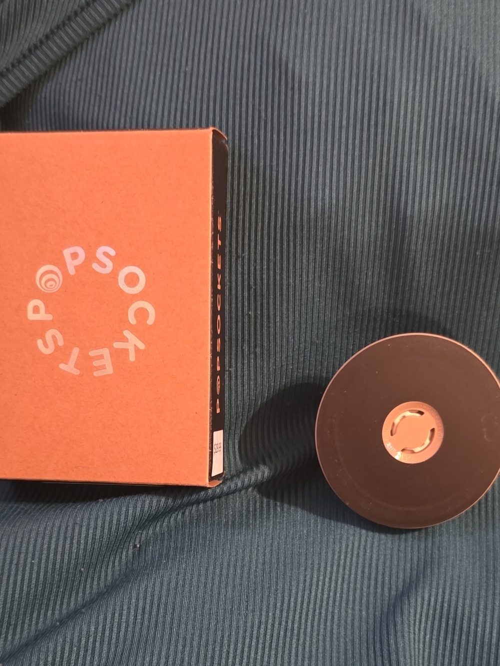 Tan PopSocket With Ridges New In  Unopened Box - Picture 5 of 6